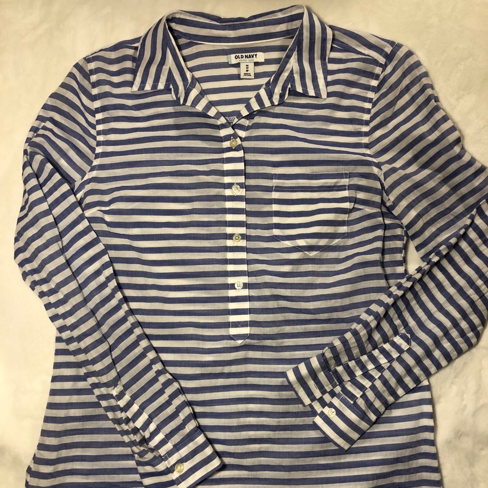 Long-sleeve top